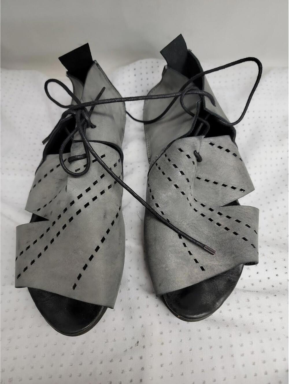 TRIPPEN Bits Leather lace-up sandals Asymmetrical Slit on Outside 38/US 7